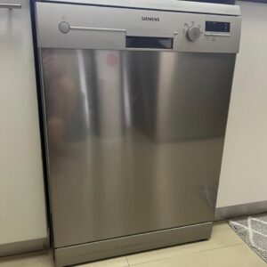 Used Siemens Dishwasher - Sleek Design, Fully Functional