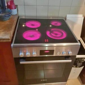 Used Bosch New Model 4 Ceramic Hubs Electric Cooker 60cm - Sleek & Functional