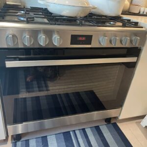 Used Bosch New Model 5 Burner Gas Cooker 70cm - Hardly used, excellent condition