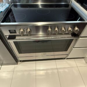 Used Bosch Serie8 Electric Cooker 90cm