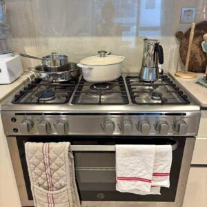 Used Hoover 5 Burner Gas Cooker 90cm - Reliable & Efficient, Great Deal