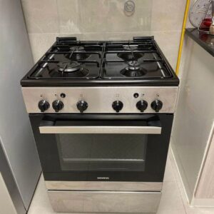 Used Siemens 4 Burner Gas Cooker 60cm - Energy Efficient, Well-Maintained