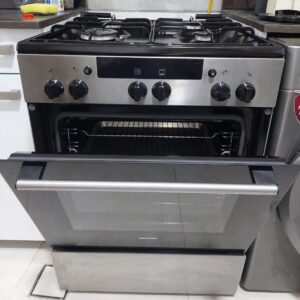 Used Siemens 4 burner gas cooker 60cm