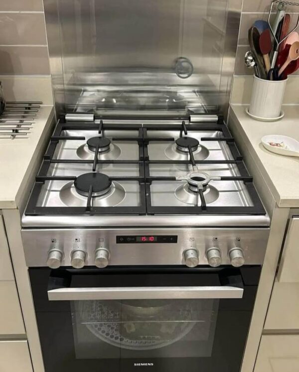 Used Siemens New Model 4 burner gas oven Electric cooker 60cm