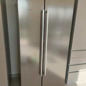 Used Siemens Side by Side Refrigerator - Modern Design, High Efficiency