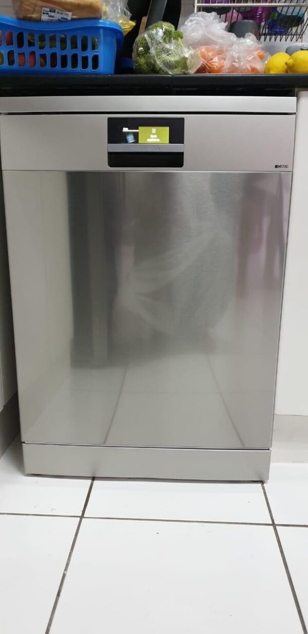Used Siemens iQ700 Dishwasher - Top Model, Perfect Working Order