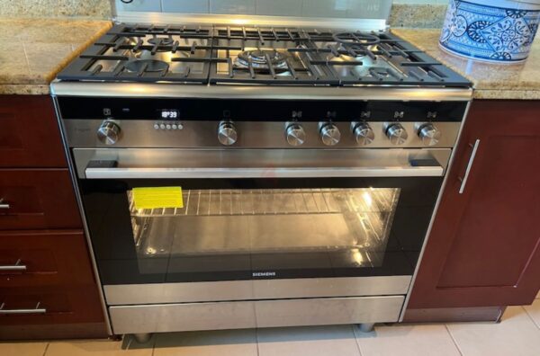 Used Siemens iQ700 Electric Cooker 90cm