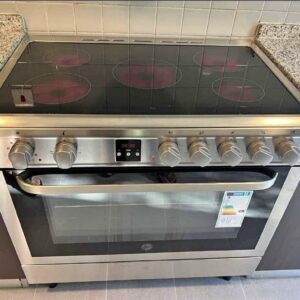 Used Hoover 5 Ceramic Hubs Electric Cooker 90cm Excellent Condition