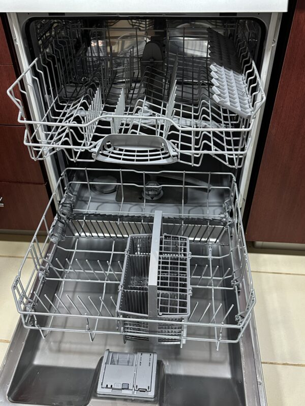 Used Bosch Dishwasher Excellent Condition