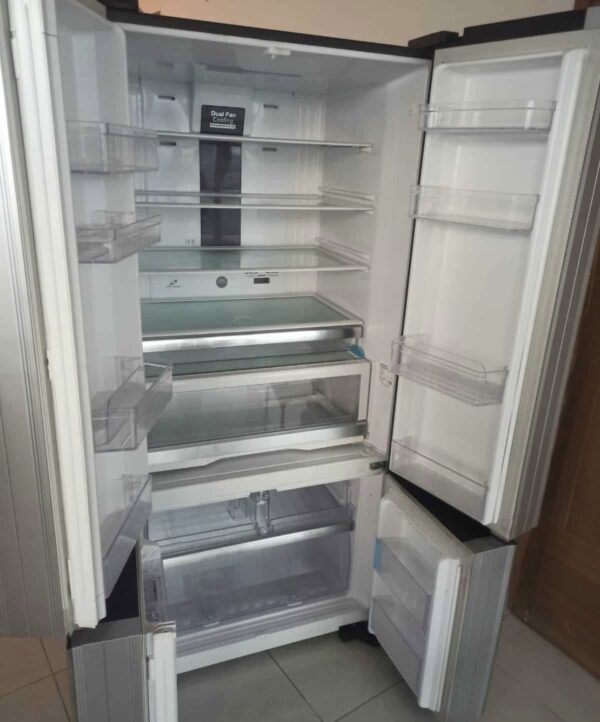 Used Hitachi French Door Refrigerator Glass body - Image 2