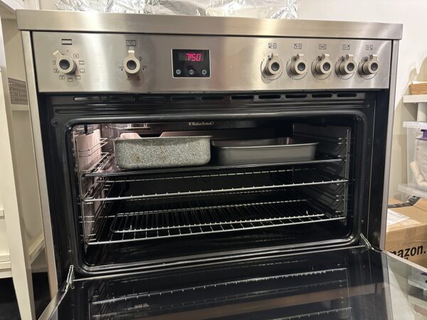 Used Bertazoni New Model Electric Cooker 90cm Excellent condition