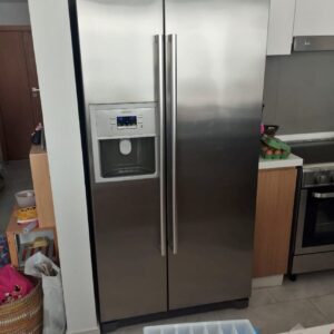Used Siemens Side by Side Refrigerator with Water Dispenser ice Maker Excellent condition