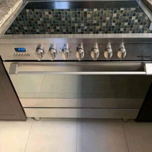 Used Bompani 5 Ceramic Hubs Electric Cooker 90cm - In very good shape