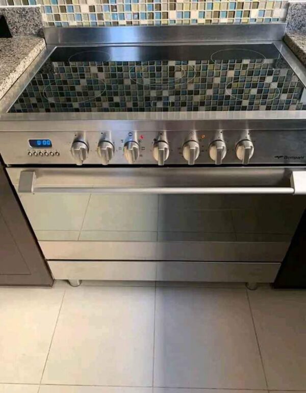 Used Bompani 5 Ceramic Hubs Electric Cooker 90cm - In very good shape