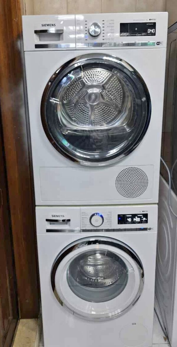 Used Siemens iQ700 Latest Model 9kg washer 9kg dryer set WiFi Connect System Like new