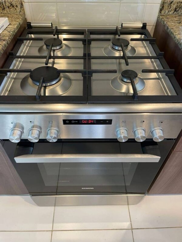 Used Siemens New Model 4 burner gas oven Electric Cooker 60/60cm - Image 2