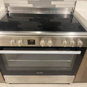 Used Wolf Power 5 Ceramic Hubs Electric cooker 90cm- Great working