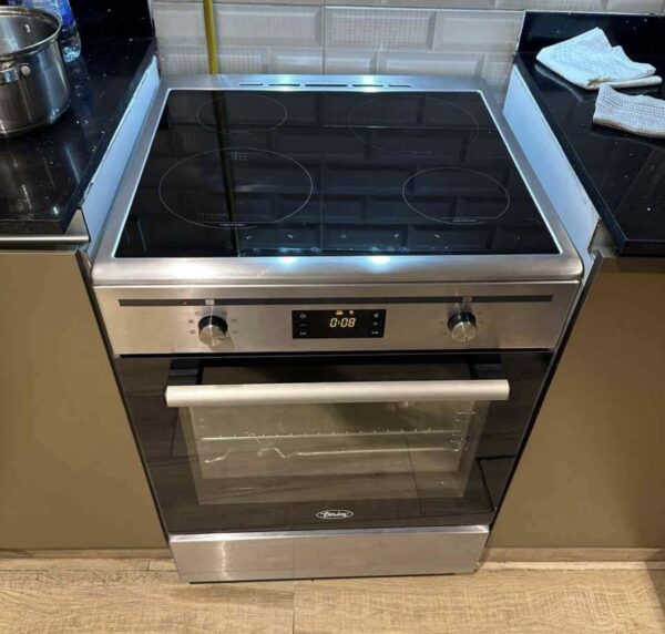 Used- Terim induction Cooker 60cm Modern & Efficient, Great Value - Image 2
