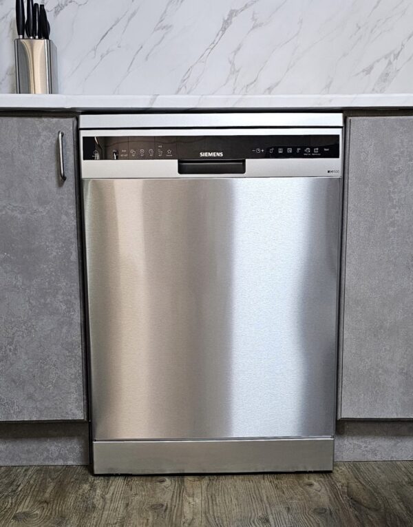 Used Siemens iQ500 Dishwasher Like New