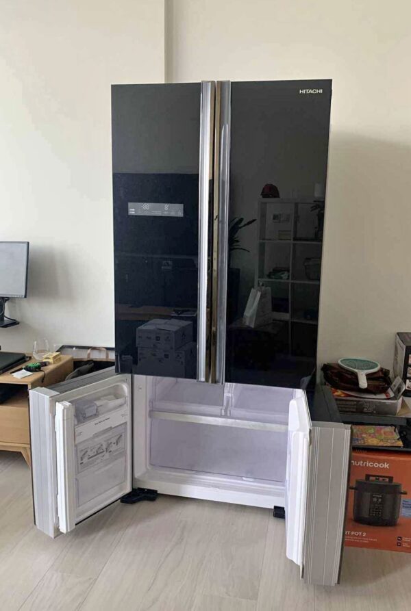 Used Hitachi 4 Door French Style Glass body Refrigerator Excellent Condition - Image 2