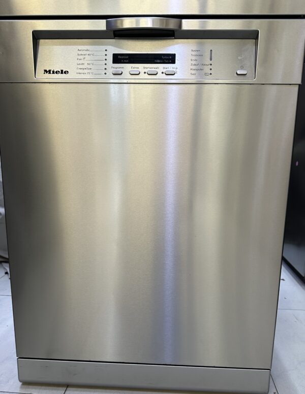 Used Miele German Dishwasher Excellent Condition