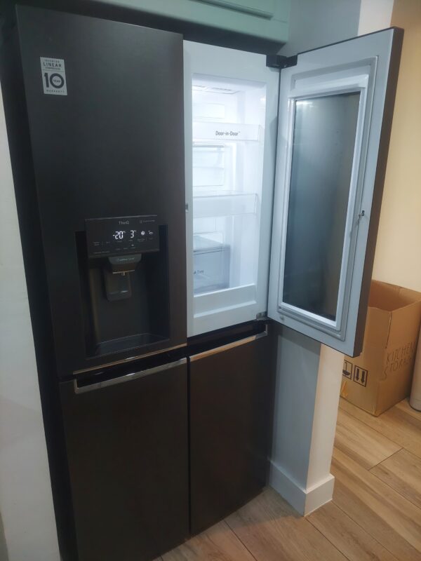 Used LG InstaView French Door Refrigerator With Water Dispenser ice Maker - Image 4